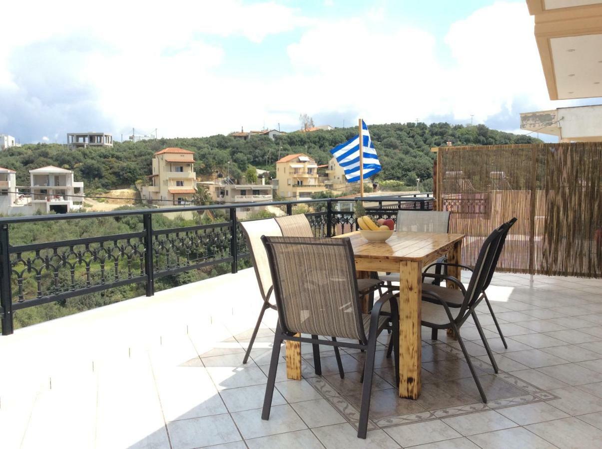 Апартаменти Anatoli View Agia Marina  Екстер'єр фото